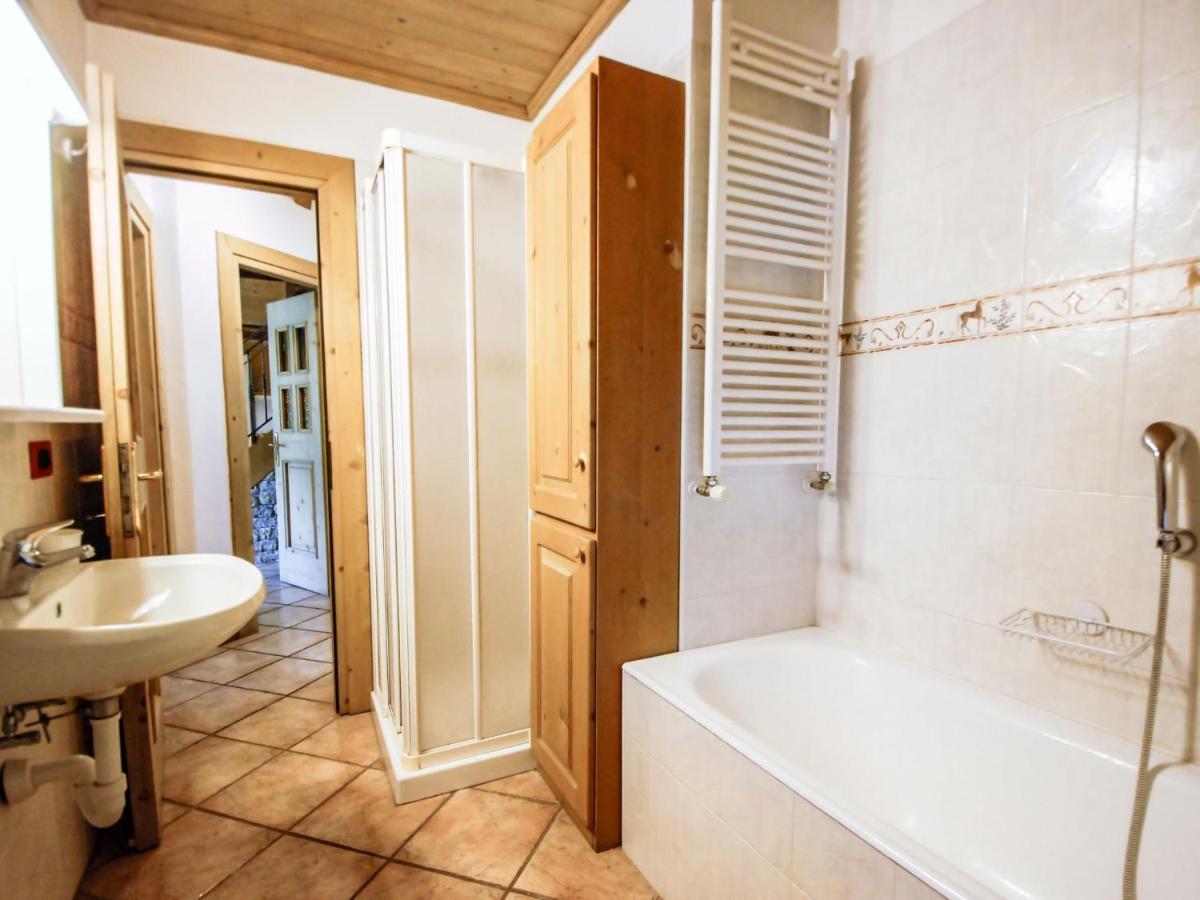 Apartment Santa Lucia-1 By Interhome Valdisotto Luaran gambar