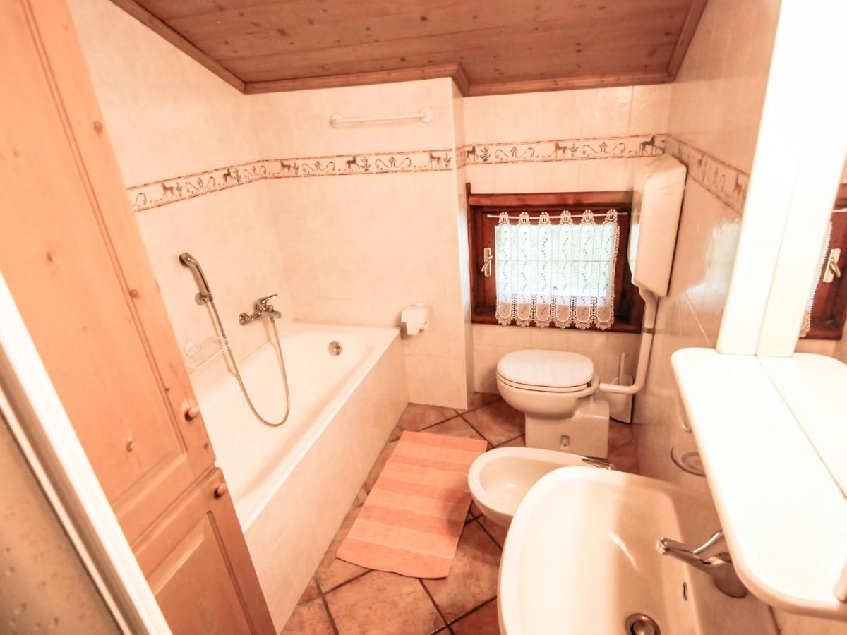 Apartment Santa Lucia-1 By Interhome Valdisotto Luaran gambar