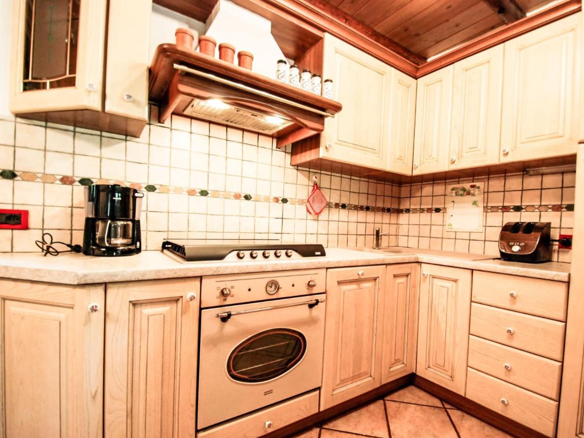 Apartment Santa Lucia-1 By Interhome Valdisotto Luaran gambar